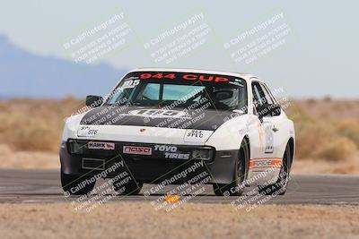 media/Feb-17-2024-Nasa AZ (Sat) [[ca3372609e]]/5-Race Group B/Session 2 Qualify (Turn 16)/